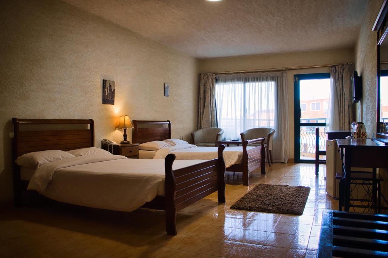 Adham Compound Hotel King Mariout Exterior foto