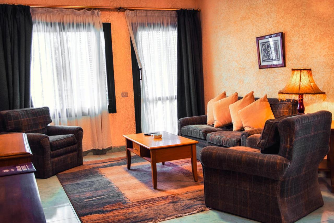 Adham Compound Hotel King Mariout Exterior foto